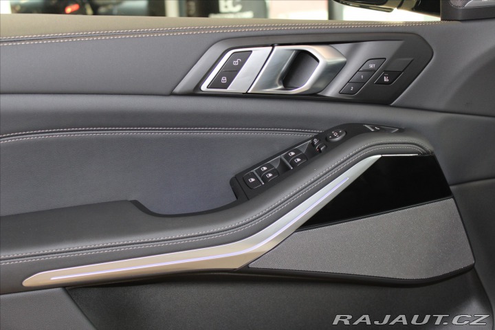 BMW X5 xDrive40i M Sport Pano / 2024