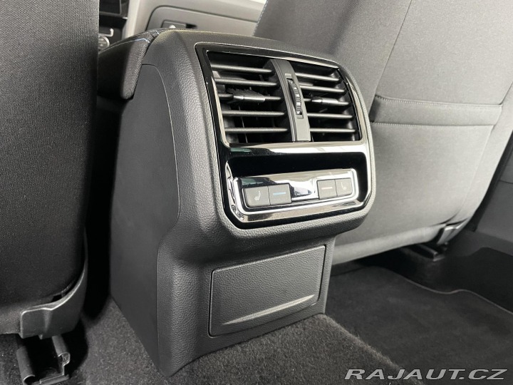Volkswagen Passat GTE 160kW*MatrixLED*Masáž 2020