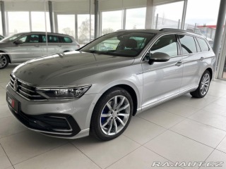 Volkswagen Passat GTE 160kW*MatrixLED*Masáž 2020