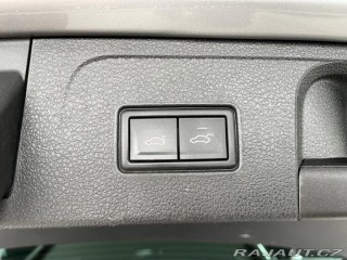 Volkswagen Passat GTE 160kW*MatrixLED*Masáž 2020