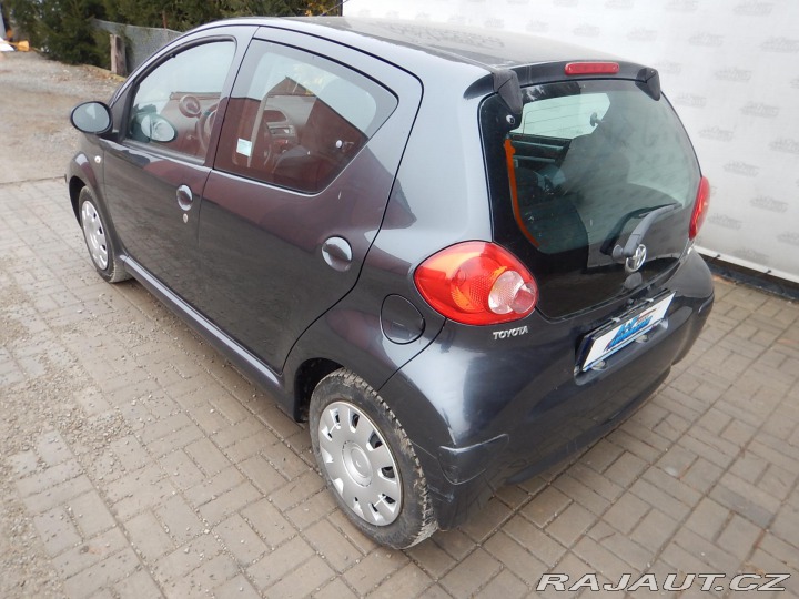 Toyota Aygo 1.0 VVT-i, KLIMA 2006