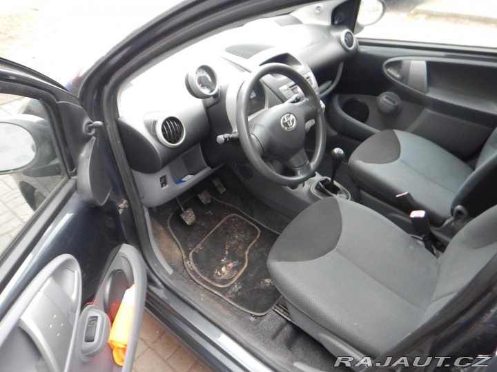 Toyota Aygo 1.0 VVT-i, KLIMA 2006