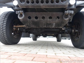 Land Rover Defender 2,4 TD 110 Expediční, DPH 2007