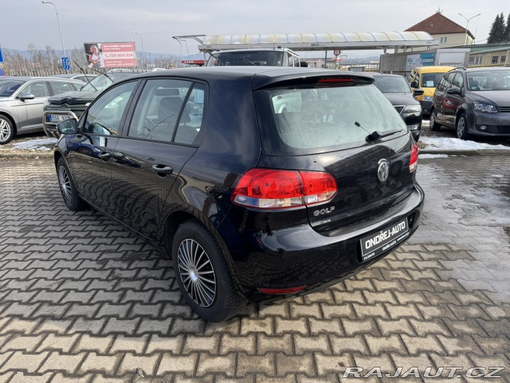 Volkswagen Golf 1,2 TSI 63 KW STK SK KM 2011