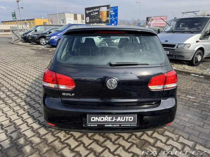 Volkswagen Golf 1,2 TSI 63 KW STK SK KM 2011