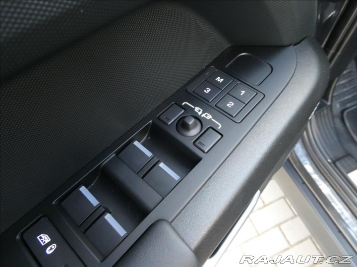 Land Rover Defender 5,0 V8 110 Carpathian.EDT 2023