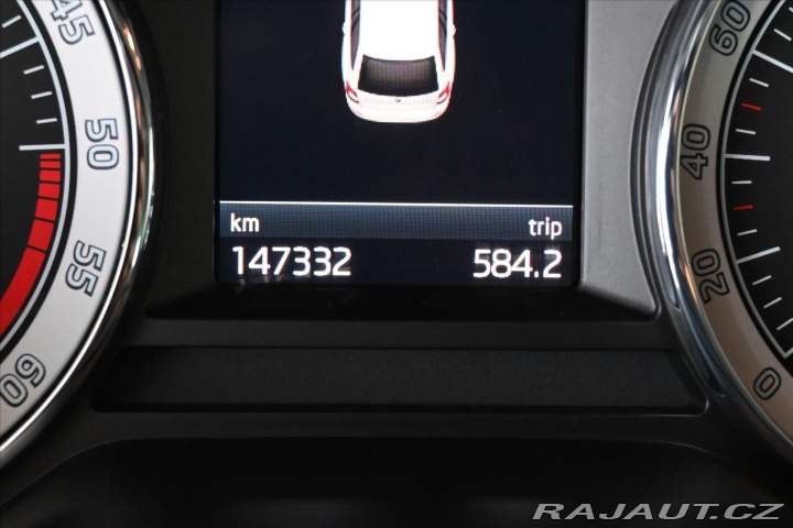 Škoda Octavia 2,0 TDi 110kW DSG *Style* 2020