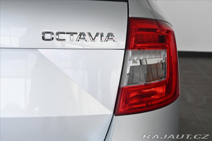Škoda Octavia 2,0 TDi 110kW DSG *Style* 2020