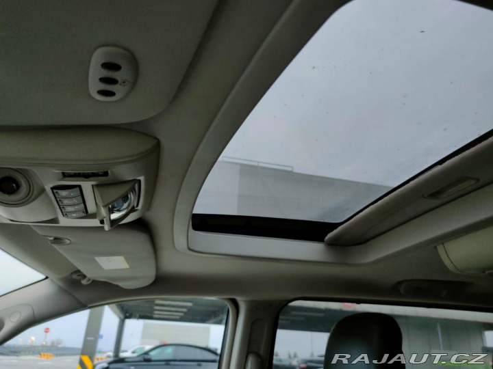 Chrysler Town & Country 2012