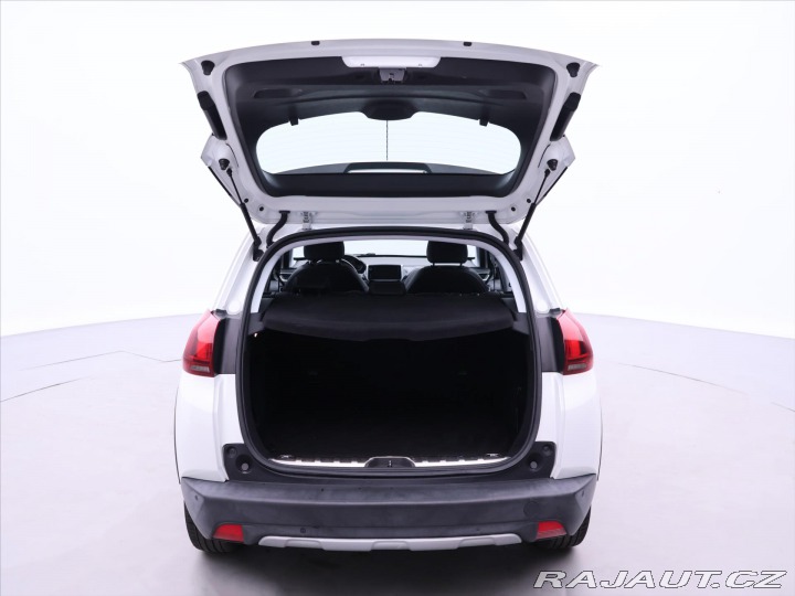 Peugeot 2008 1,2 VTi Allure Kůže Tempo 2017