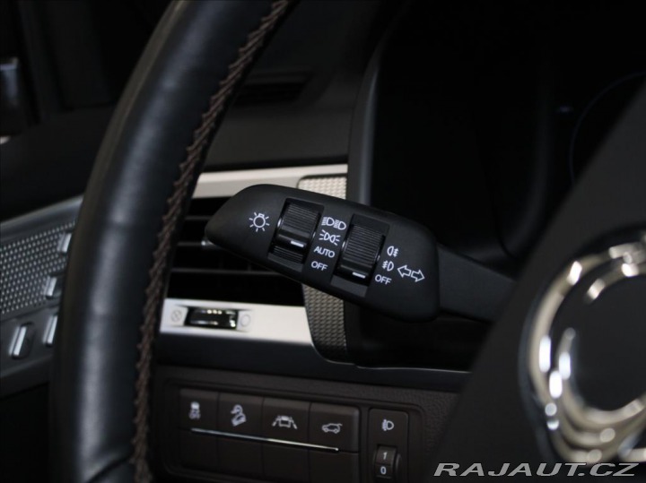 SsangYong Rexton 2,2 D 4x4 AT Premium 7 mí 2023