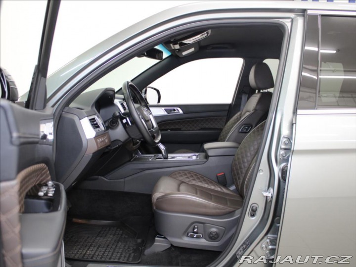 SsangYong Rexton 2,2 D 4x4 AT Premium 7 mí 2023