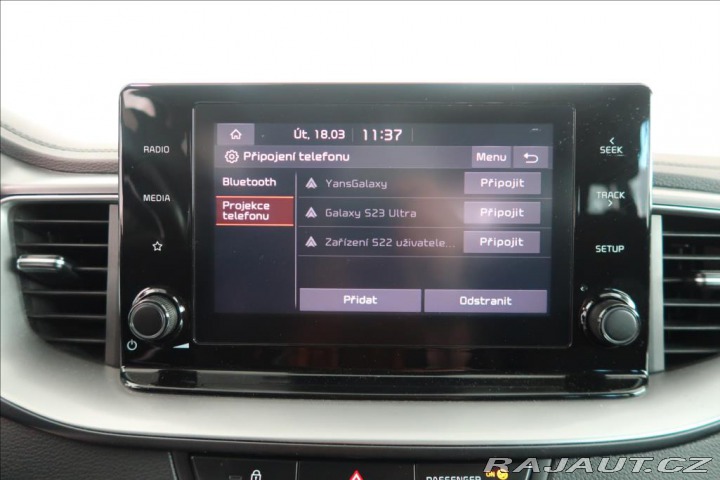 Kia Ceed 1,6 CRDi 100kW Exclusive 2022