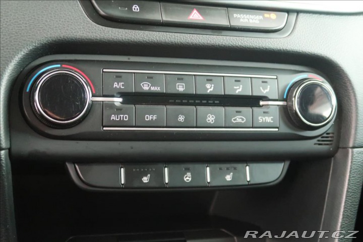 Kia Ceed 1,6 CRDi 100kW Exclusive 2022