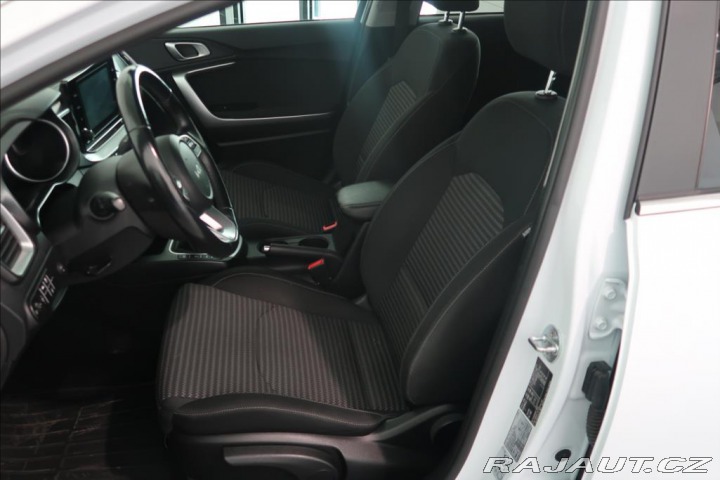Kia Ceed 1,6 CRDi 100kW Exclusive 2022