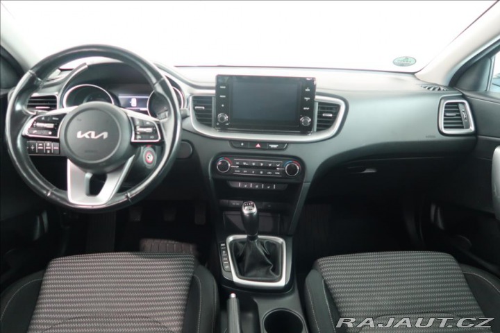 Kia Ceed 1,6 CRDi 100kW Exclusive 2022