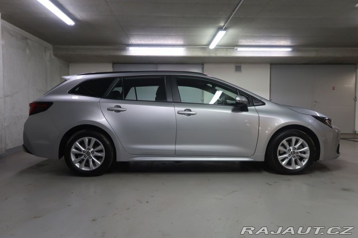 Toyota Corolla 2.0Hybrid,CZ,1Maj,Comfort 2023