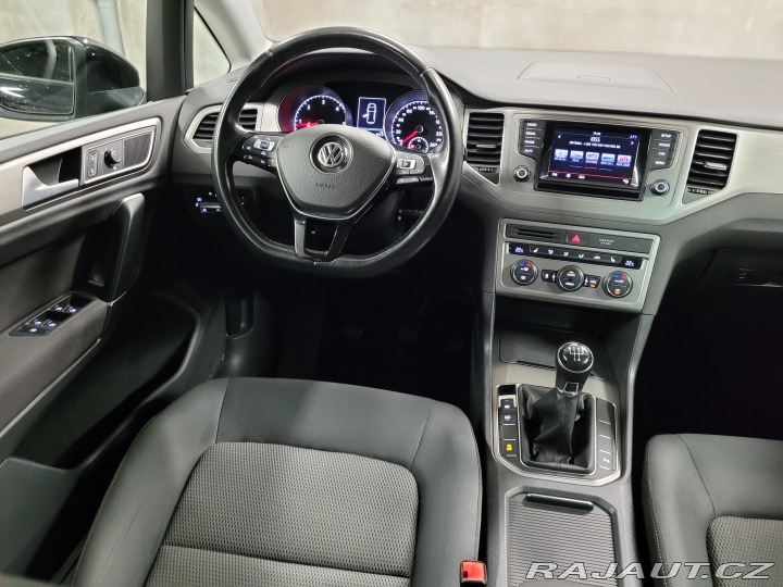 Volkswagen Golf Sportsvan 1.6 TDI, NEZ.TOPENÍ 2014