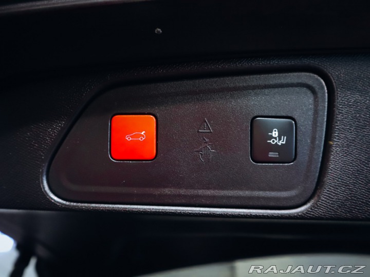 Peugeot 3008 GT PACK HYBRID4 300 e-EAT 2021