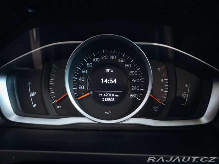 Volvo S60 2.0 D4 Kinetic, Navi 2015