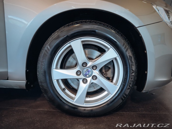 Volvo S60 2.0 D4 Kinetic, Navi 2015