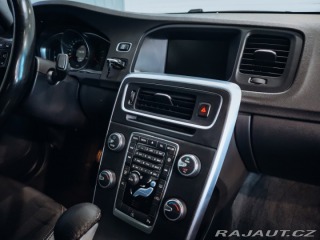Volvo S60 2.0 D4 Kinetic, Navi 2015