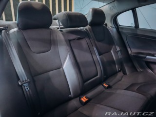 Volvo S60 2.0 D4 Kinetic, Navi 2015
