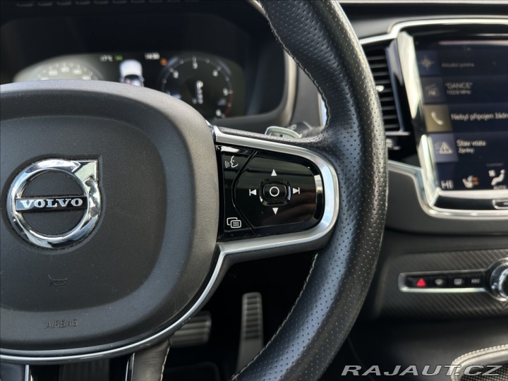 Volvo XC90 D5 R Design 7 míst 2017