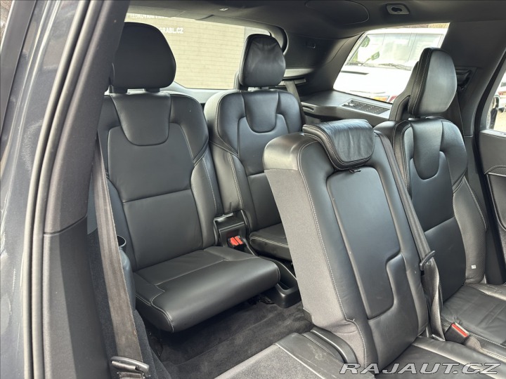 Volvo XC90 D5 R Design 7 míst 2017