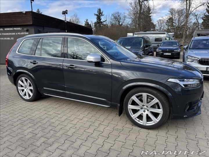 Volvo XC90 D5 R Design 7 míst 2017
