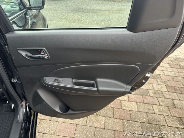 Suzuki Swift 1,2 61kW Dualjet 4x4 Eleg 2022