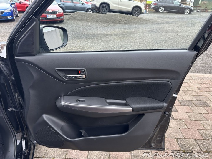 Suzuki Swift 1,2 61kW Dualjet 4x4 Eleg 2022