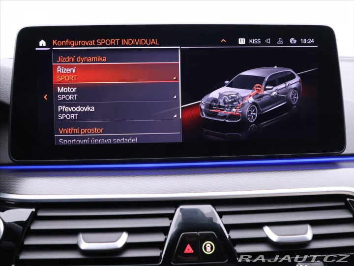 BMW 5 3,0 530d xDrive AT Tourin 2021