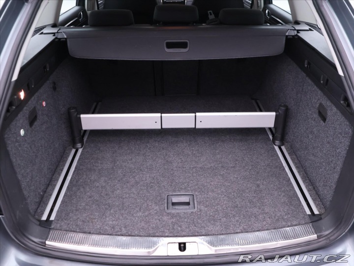 Škoda Superb 1,4 TSI 92kw Comfort 2011