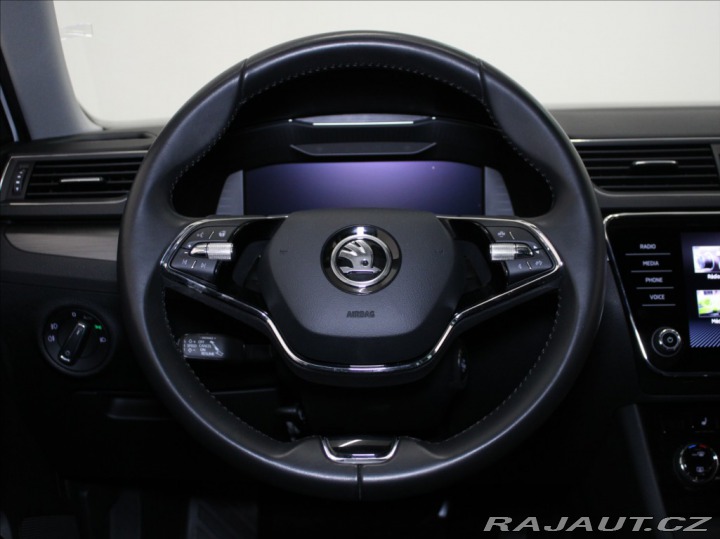 Škoda Superb 2,0 TDi DSG Style ACC 1.m 2022