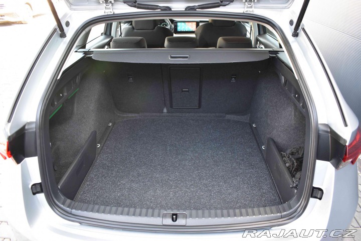 Škoda Octavia 2.0 TDI STYLE+*DSG*DPH*ČR 2022