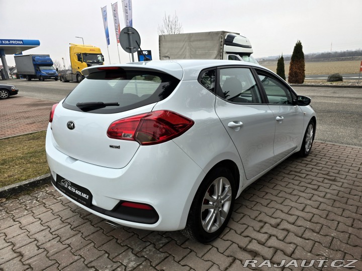 Kia Ceed 1.4 CRDi 66 KW - 2014- 5 2014