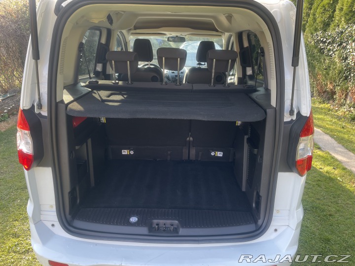 Ford Tourneo Courier osobní 2016
