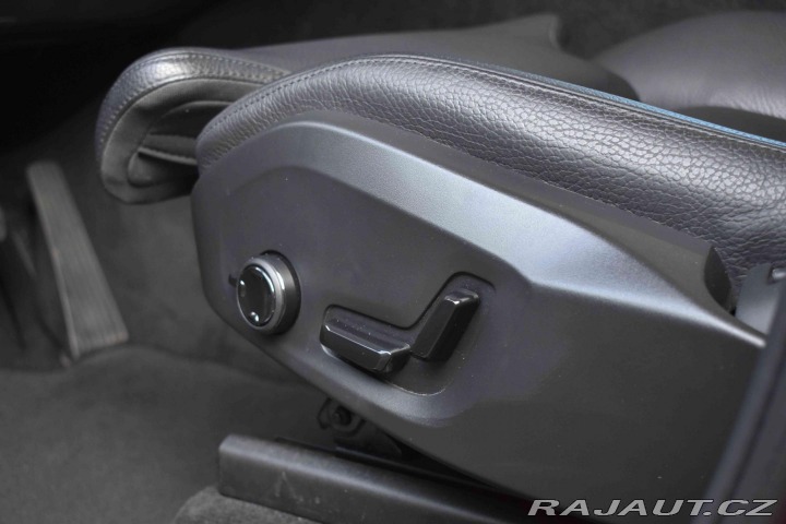Volvo XC60 B4 AWD*REZERVACE* 2021