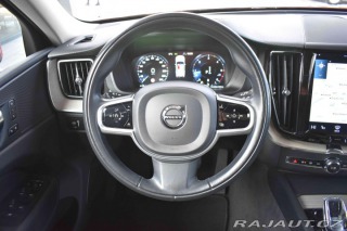 Volvo XC60 B4 AWD INSCRIPTION*DPH*ČR 2021