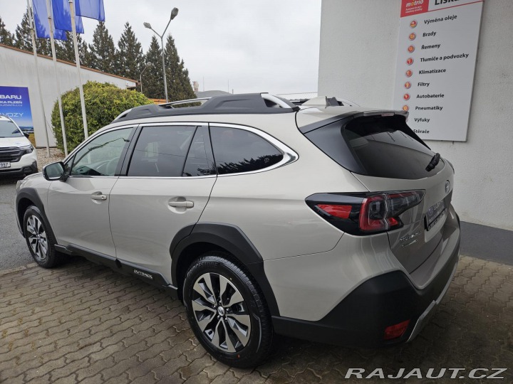 Subaru Outback 2,5 CVT Touring MY25 - CZ 2025