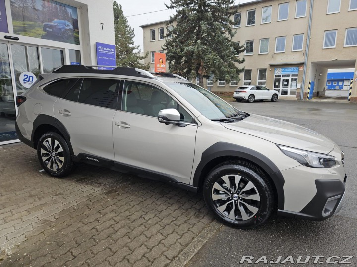Subaru Outback 2,5 CVT Touring MY25 - CZ 2025