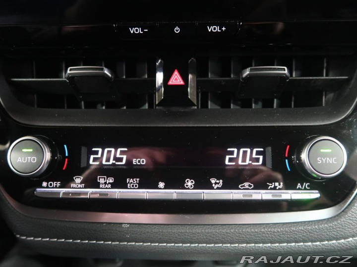 Toyota Corolla 2.0Hybrid,CZ,1Maj,Comfort 2023
