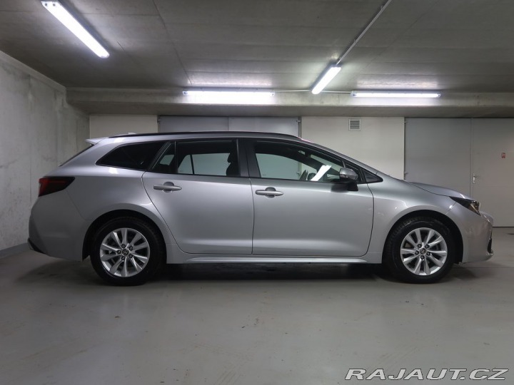 Toyota Corolla 2.0Hybrid,CZ,1Maj,Comfort 2023