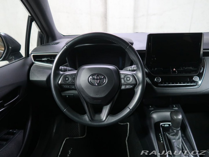 Toyota Corolla 1.8Hybrid,CZ,ActivBusines 2024
