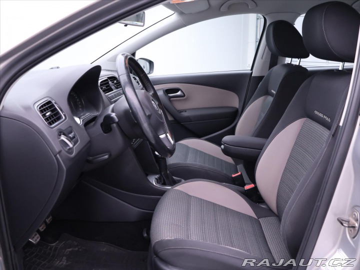 Volkswagen Polo 1,2 i 51kW Cross Aut. Kli 2010