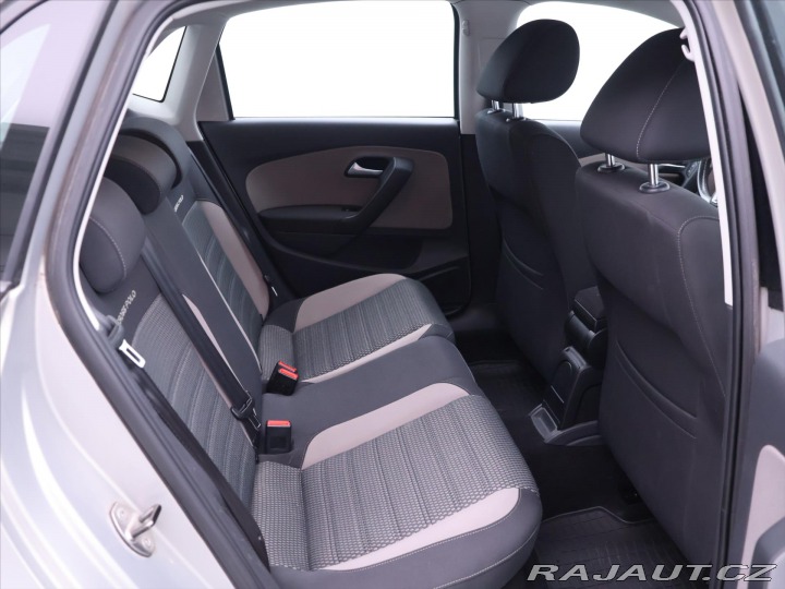 Volkswagen Polo 1,2 i 51kW Cross Aut. Kli 2010