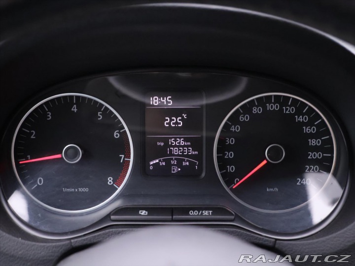 Volkswagen Polo 1,2 i 51kW Cross Aut. Kli 2010