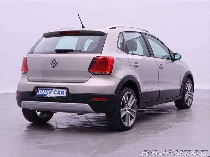 Volkswagen Polo 1,2 i 51kW Cross Aut. Kli 2010