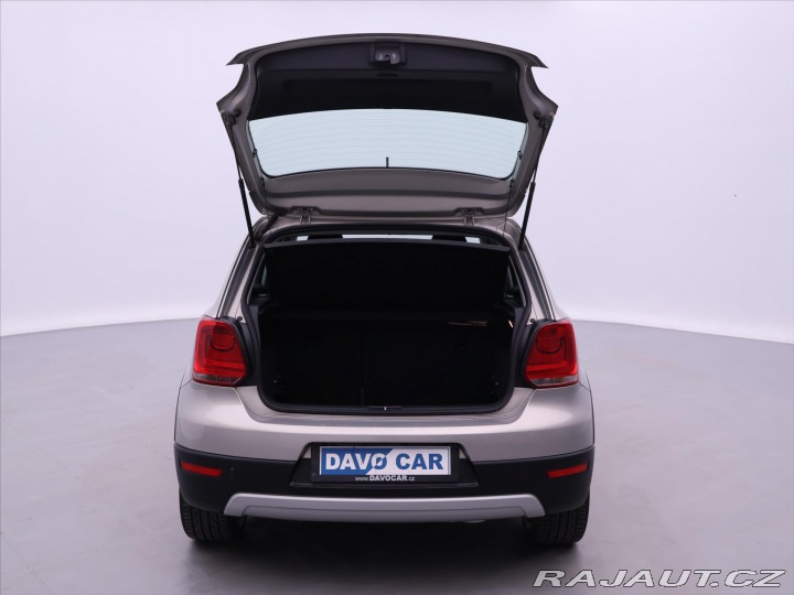 Volkswagen Polo 1,2 i 51kW Cross Aut. Kli 2010